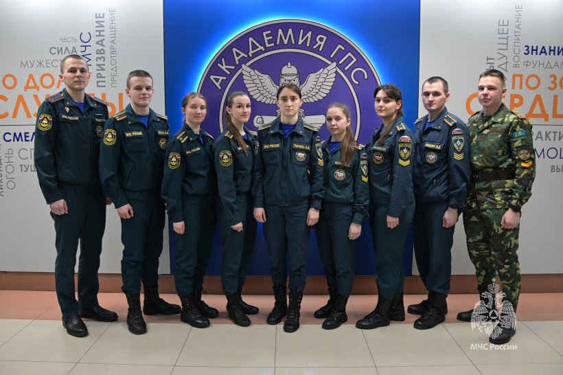 Курсанты Академии стали победителями в Международной исторической интеллектуальной игре «Январский гром»