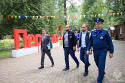 Заместитель главы МЧС России Роман Курынин провел совещания по развитию инфраструктуры и оценки готовности к новому учебному году в учреждениях ведомства в Москве и Подмосковье