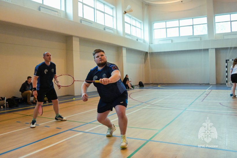 В Академии состоялись соревнования по бадминтону