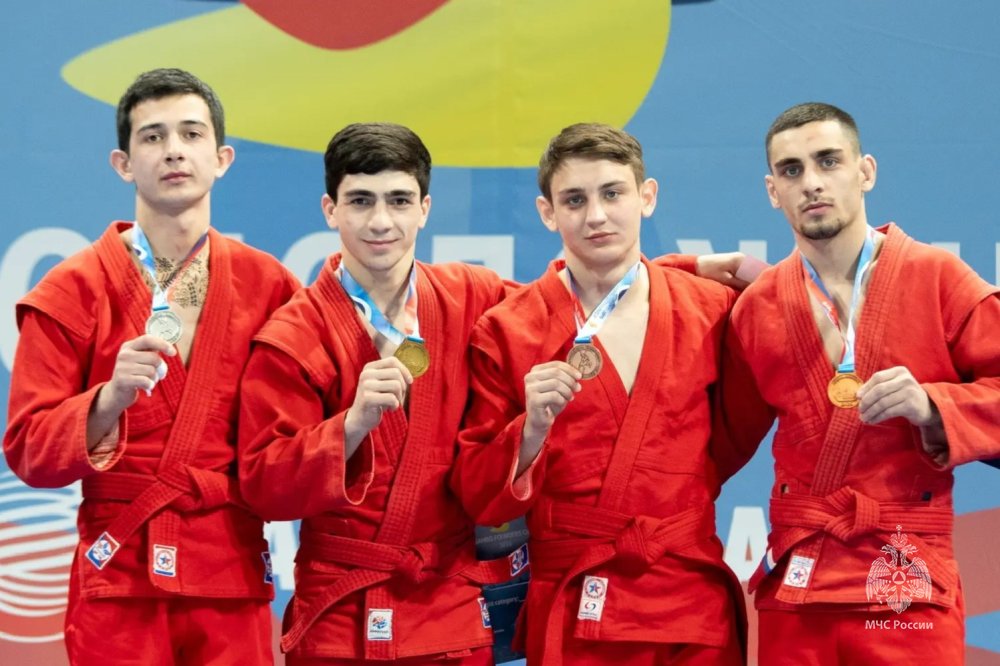  Курсант Академии стал мастером спорта России международного класса по самбо