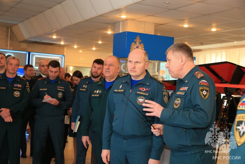 Глава МЧС России Александр Куренков подвел итоги деятельности ведомства за 2023 год