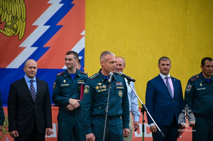 Сегодня на легендарном регбийном стадионе «Слава» состоялись финальные игры первого Кубка МЧС России по регби-7 среди образовательных организаций высшего образования министерства по чрезвычайным ситуациям.