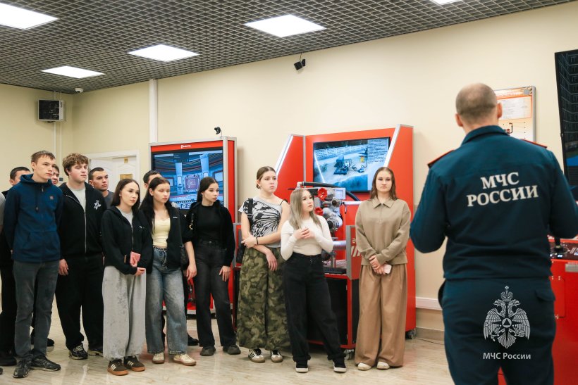  Академию посетили студенты Колледжа государственной и муниципальной службы