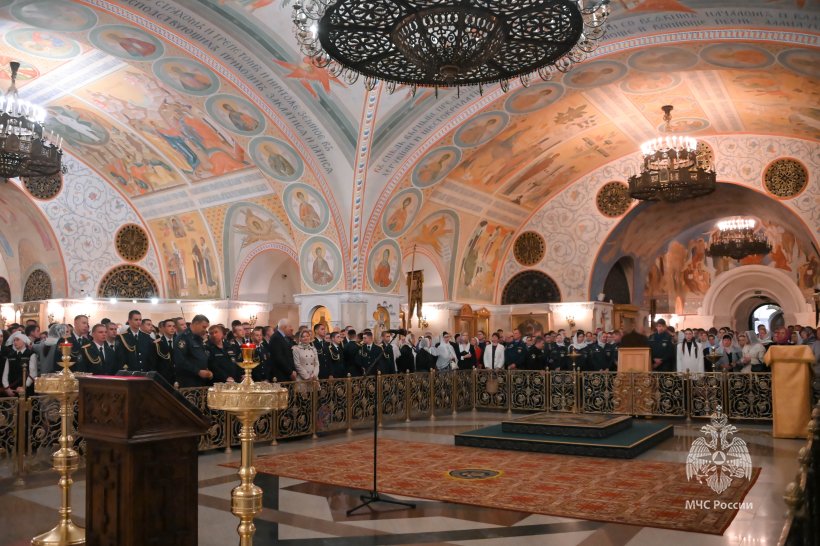Личный состав Академии принял участие в богослужениях в честь празднования иконы Божией Матери «Неопалимая Купина»