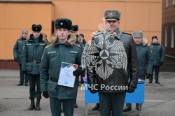 На плацу состоялось ежемесячное построение постоянного и переменного состава Академии
