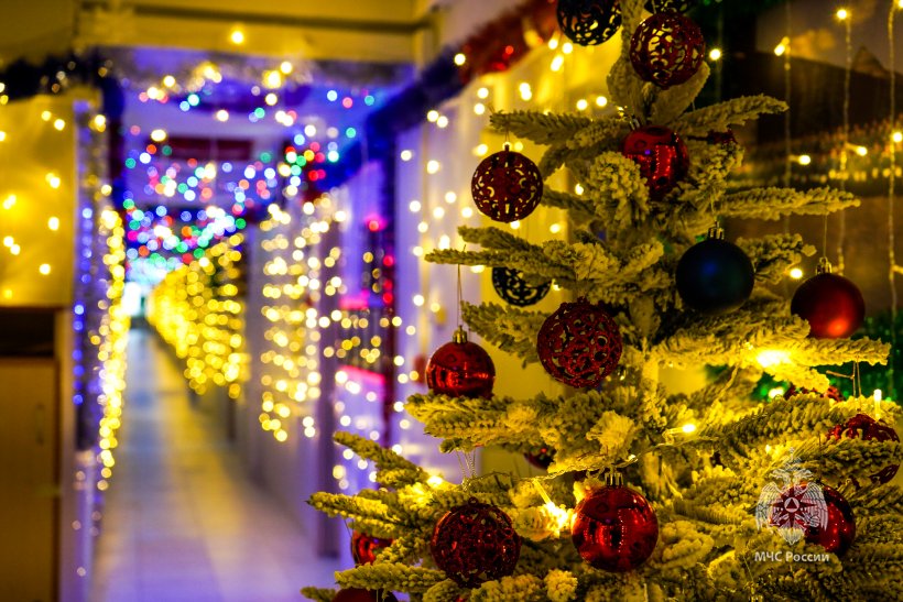 Подведены итоги на лучшее новогоднее оформление подразделений, комнаты и этажа общежития вуза