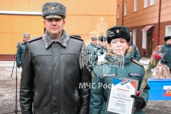 На плацу Академии состоялось построение переменного и постоянного состава