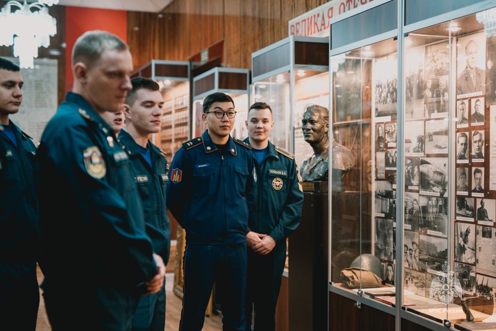 Курсанты Академии посетили Музей пожарной охраны Москвы