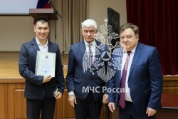  Сотрудники Академии – лауреаты премий НАНПБ