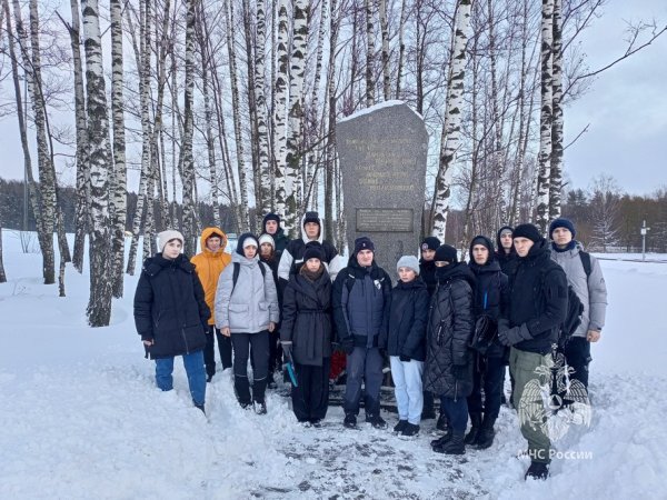 Поисковики Академии совершили пеший поход по местам боёв за посёлок Крюково