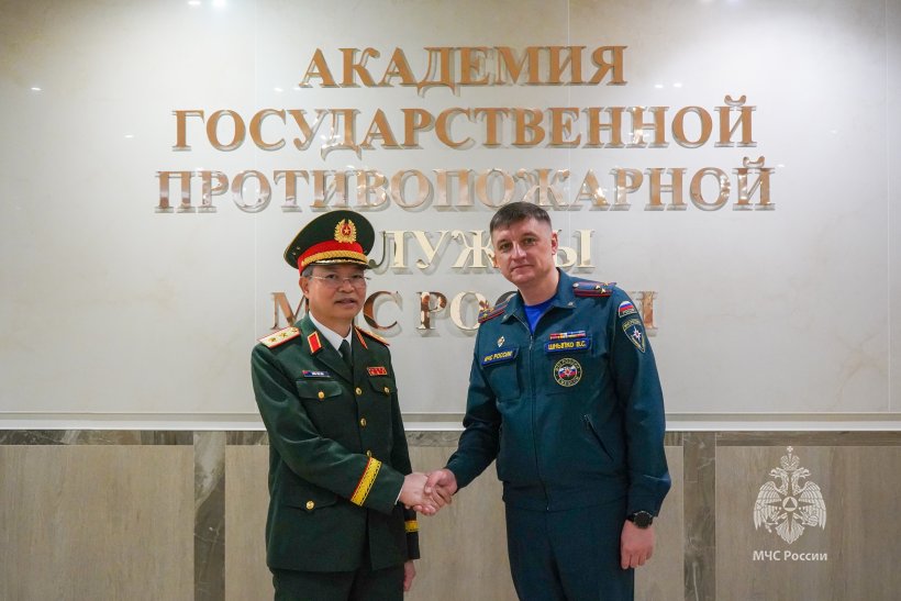 Академию посетила делегация из Вьетнама