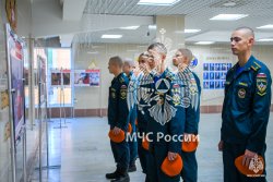 В Академии ГПС МЧС России работает фотовыставка «Огнеборцы Москвы»