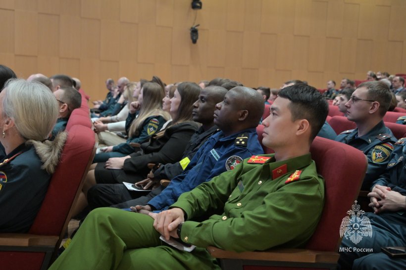 В Академии обсудили состояние работы с кадрами в ФПС ГПС на современном этапе