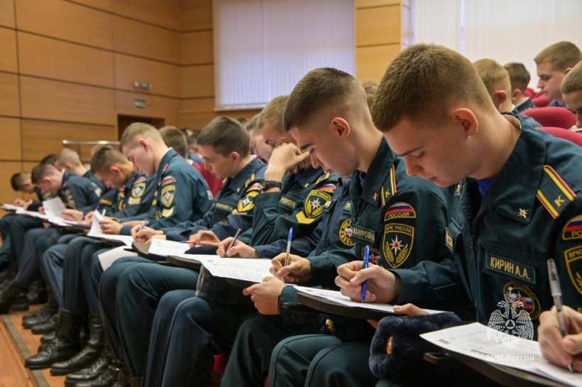 Обучающиеся Академии приняли участие во Всероссийском Экологическом диктанте