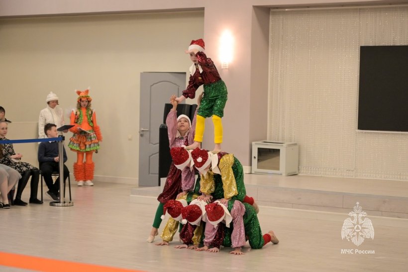 В Академии прошел новогодний праздник для детей