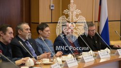 В Академии состоялось очередное заседание Ученого совета под председательством начальника Академии Вячеслава Бутко.