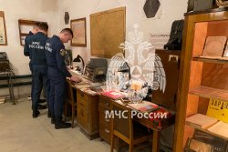 Курсанты вуза в рамках выездного занятия посетили защитное сооружение гражданской обороны