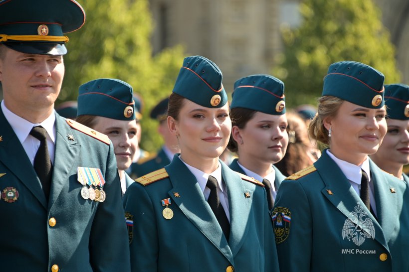 На Красной площади состоялся выпуск молодых специалистов