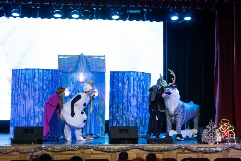 Для детей сотрудников Академии прошла новогодняя ёлка