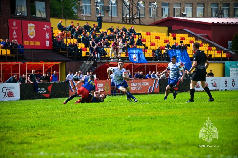Сегодня на легендарном регбийном стадионе «Слава» состоялись финальные игры первого Кубка МЧС России по регби-7 среди образовательных организаций высшего образования министерства по чрезвычайным ситуациям.