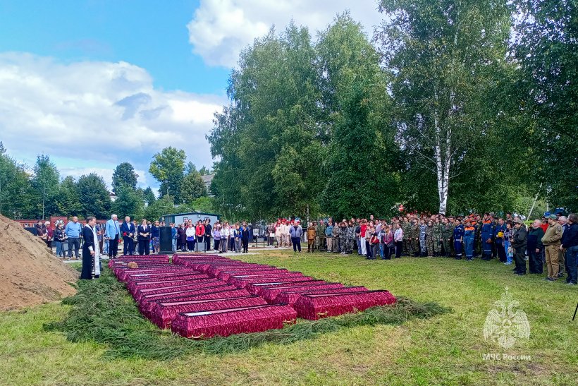 В Тверской области состоялось перезахоронение 413 красноармейцев при участии отряда «ФИПО-АГПС»