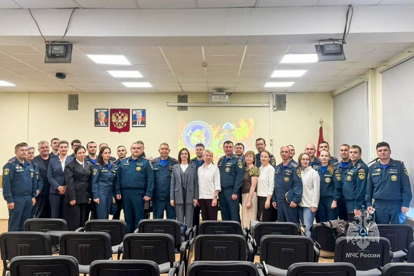 От аттестации спасателей до технологий ИИ: в Академии обсудили развитие образования