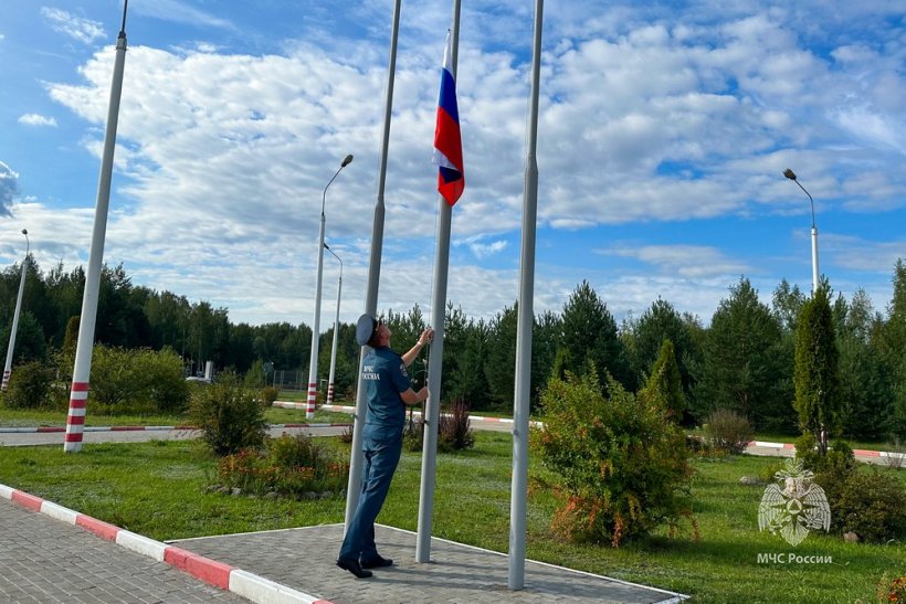 22 августа – День государственного флага Российской Федерации