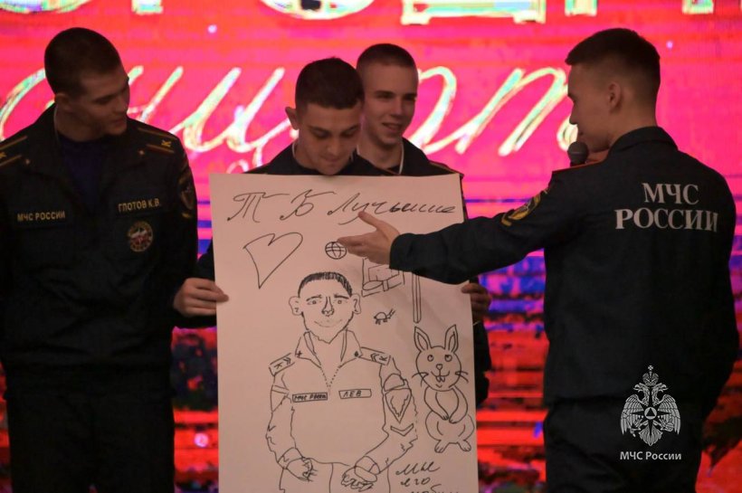 Курсанты сошлись в творческом поединке