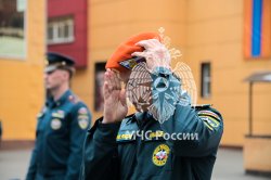 Символ чести и ответственности: курсантам вручили оранжевые береты