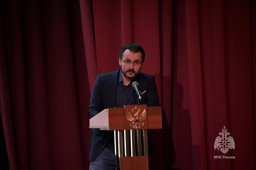 Лекторы Российского общества «Знание» встретились с курсантами Академии