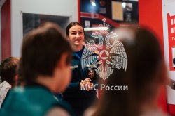 В Академии ГПС МЧС России побывали дети защитников Отечества