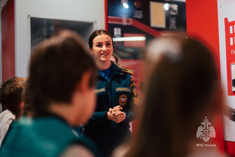 В Академии ГПС МЧС России побывали дети защитников Отечества