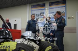 Заместитель Министра МЧС России Роман Курынин ознакомился с учебно-материальной базой Академии 