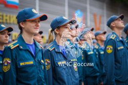 Символ чести и ответственности: курсантам вручили оранжевые береты