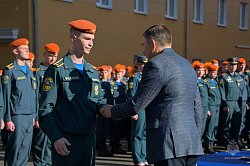В Академии прошла торжественная линейка, посвященная Дню знаний