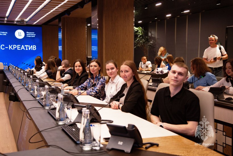 Студенты и курсанты Академии приняли участие в Форуме социальной рекламы МЧС России  
