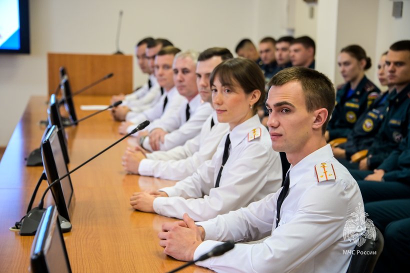 В Академии ГПС МЧС России состоялся выпуск адъюнктов очной формы обучения