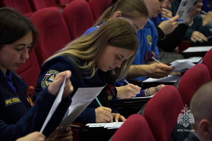 Личный состав Академии принял участие в Международной патриотической акции «Диктант Победы»