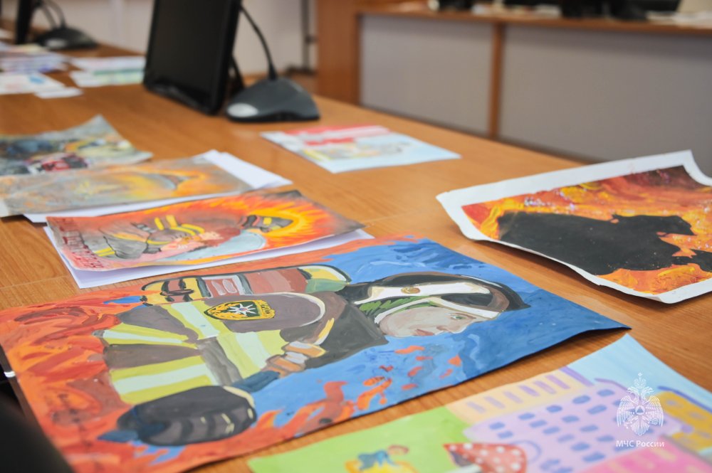 В Академии подвели итоги конкурса рисунков