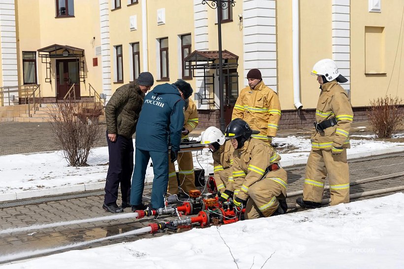 Специалисты двух вузов МЧС России провели экспериментальные исследования насосно-рукавных систем