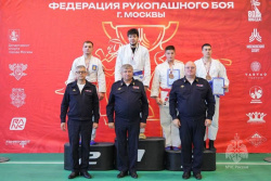 Обучающиеся Академии на пьедестале победителей