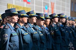 В Академии прошла торжественная линейка, посвященная Дню знаний