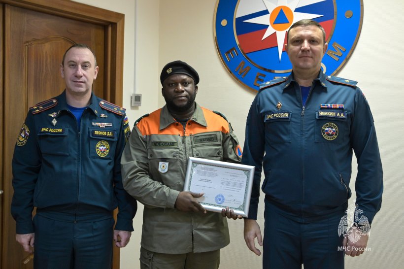 В Академии завершился учебный курс для представителей стран-членов МОГО