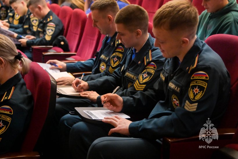 Народов много – страна одна!