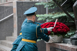 За нами – опыт поколений 