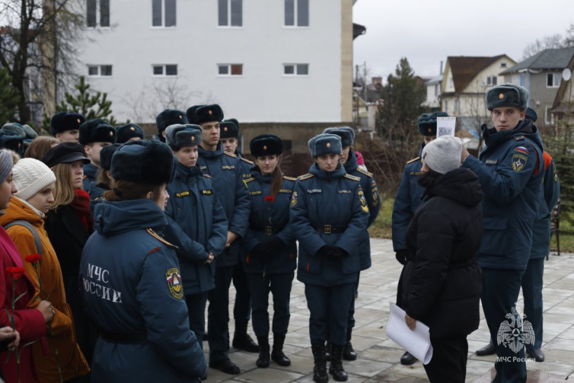 Поисковики Академии провели совместный выезд со студентами и преподавателями Колледжа дизайна и декоративного искусства РГХПУ имени С.Г. Строганова