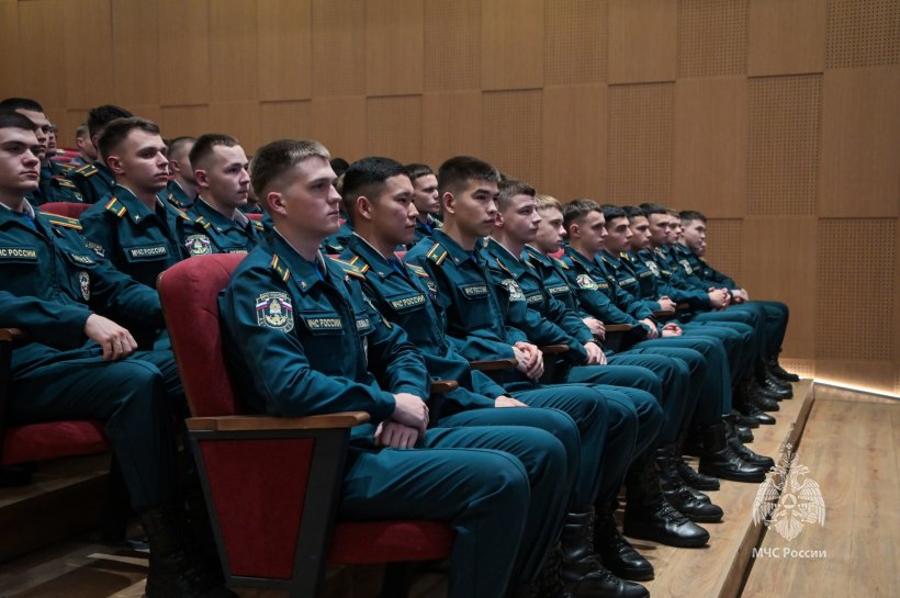 В Академии ГПС МЧС России прошел Урок мужества