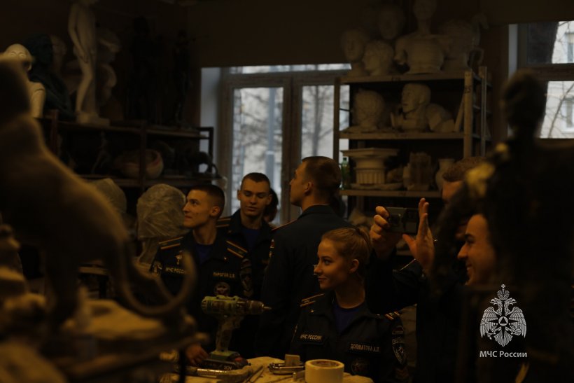 Поисковики Академии провели совместный выезд со студентами и преподавателями Колледжа дизайна и декоративного искусства РГХПУ имени С.Г. Строганова