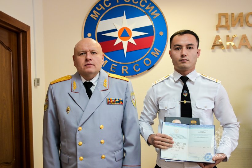 В Академии ГПС МЧС России состоялся выпуск адъюнктов очной формы обучения