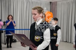 «Клянусь!»: ученики класса МЧС России принесли клятву кадета